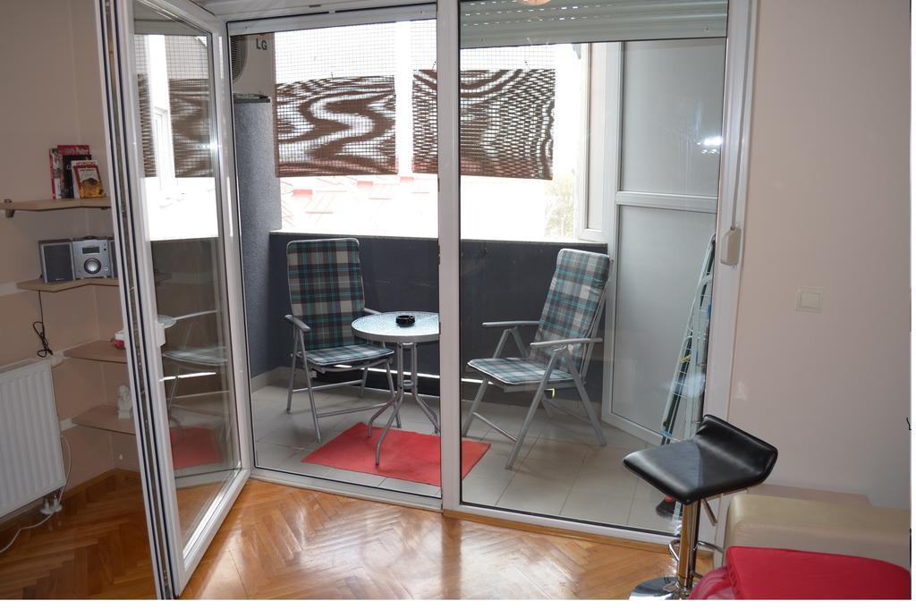 Apartment Viktor Osijek Kamer foto